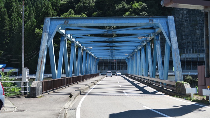 法伝橋