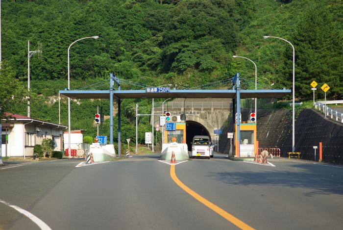 本坂トンネル