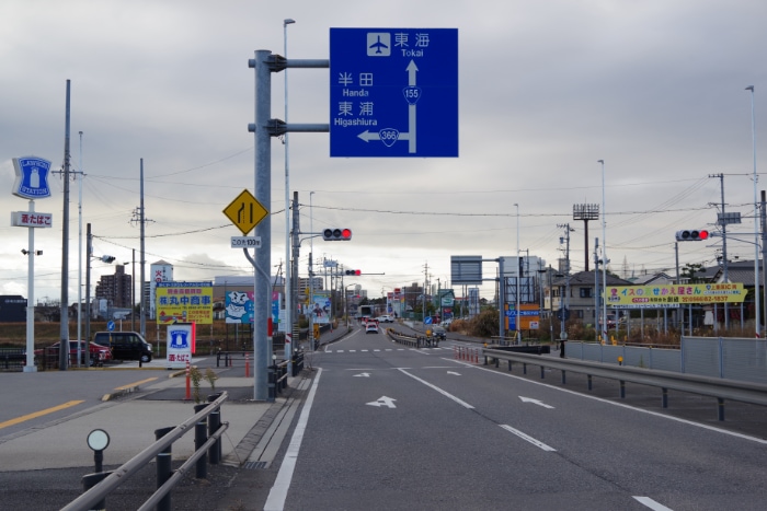 �R�U�U��������