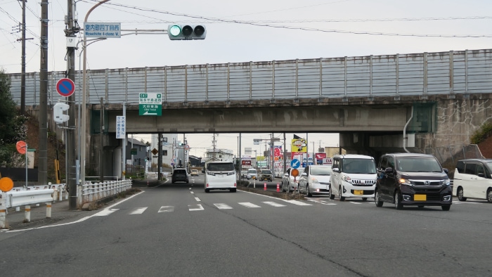 �m���������H