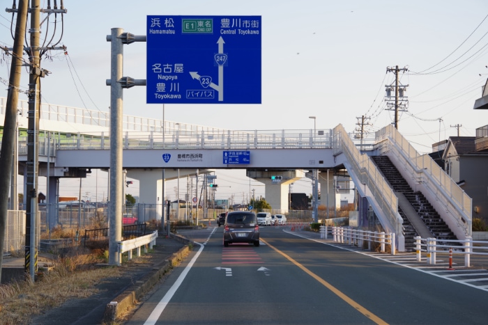 �����Q�R��