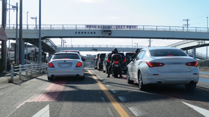 �m�����f���H