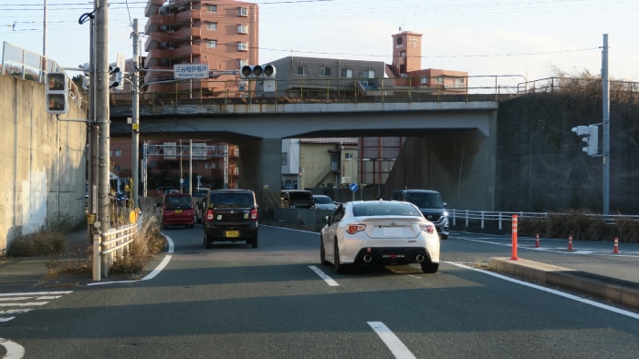 �܂����C���{��