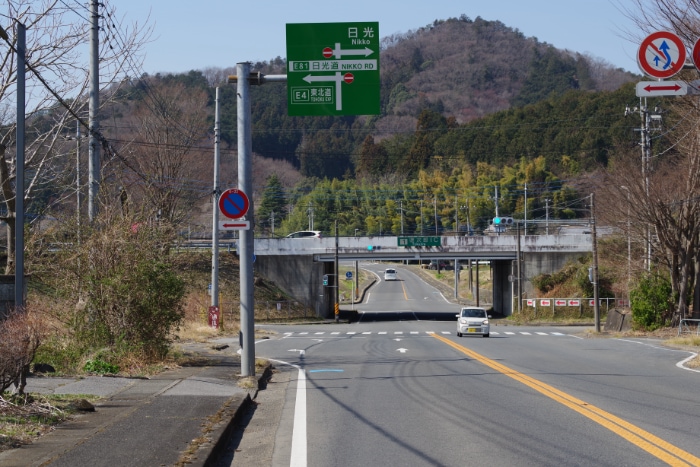 �����F�s�{���H