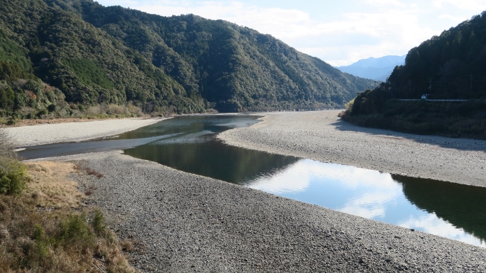 �F���Ɩk�R��